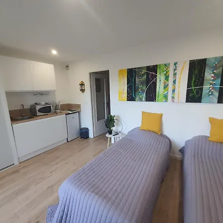Les Bains Apartment
